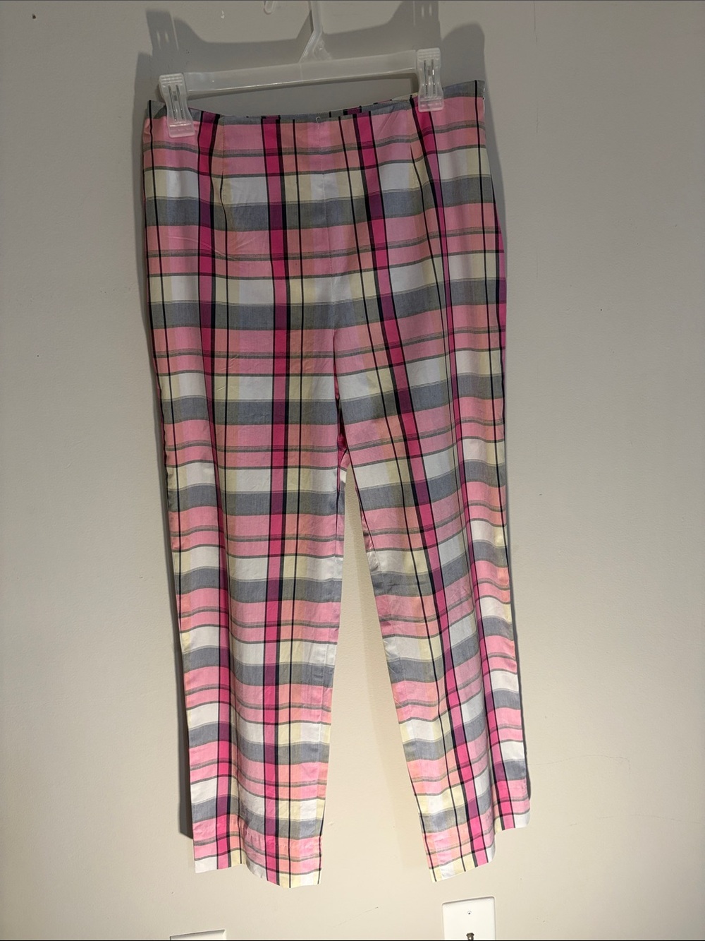 International Concepts INC Pink Plaid Cropped Pants Size 6